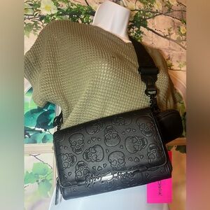 Betsey Johnson Black Embossed Skulls Crossbody Bag XOLANDON Web Strap NWT